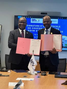  Mobiliser des capitaux – La BRVM et Shelter Afrique Development Bank (ShafDB) signent pour le financement de projets de logements abordables 